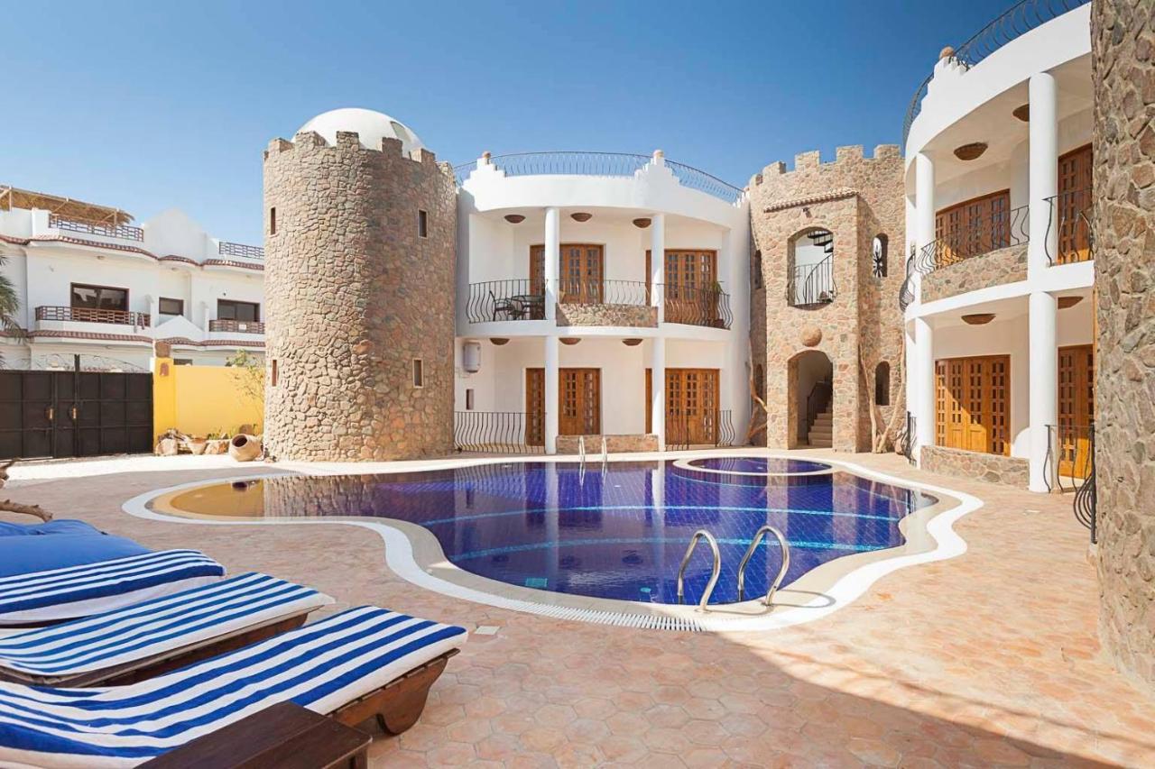 Red Rock Apartments Дахаб Экстерьер фото